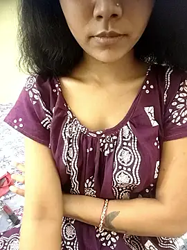 Snapshot of Snaya-baby chatting on May 6, 2026, 10:53 am Snaya-baby online show from May 6, 2026, 10:53 am