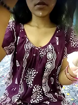 Snapshot of Snaya-baby chatting on May 8, 2026, 7:46 am Snaya-baby online show from May 8, 2026, 7:46 am