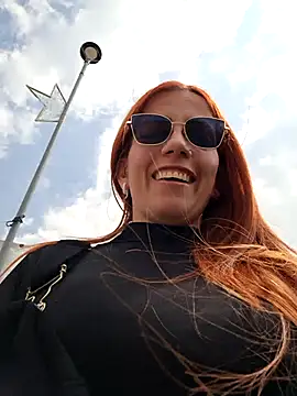 Alis xxx online show from October 27, 2025, 6:34 pm