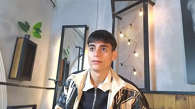 Dani mc1 online show from January 17, 2026, 12:32 pm