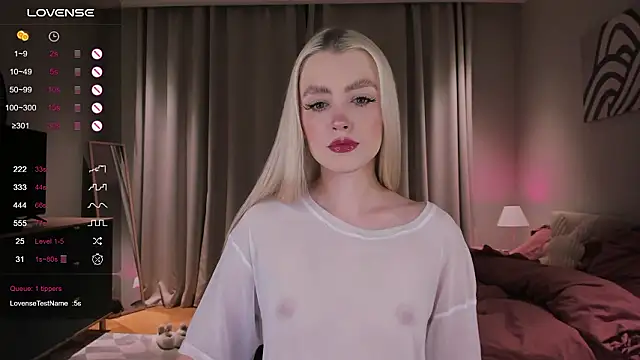 sashaloveyou online show from March 25, 2026, 7:42 pm