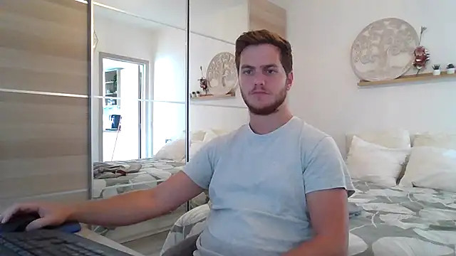 syl01 online show from September 14, 2025, 12:59 pm