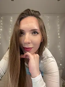 Snapshot of LINA_ALL_EYES_ON_YOU chatting on July 28, 2026, 5:34 pm LINA ALL EYES ON YOU online show from July 28, 2026, 5:34 pm