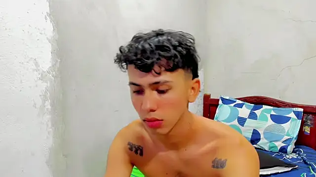 Snapshot of Damien_444 chatting on September 13, 2025, 6:46 am Damien 444 online show from September 13, 2025, 6:46 am