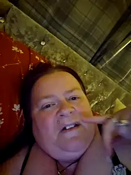 Snapshot of Stripmummydaddy19 chatting on September 20, 2025, 8:21 pm Stripmummydaddy19 online show from September 20, 2025, 8:21 pm