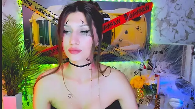 Mollyinyourmind online show from October 29, 2025, 8:10 pm