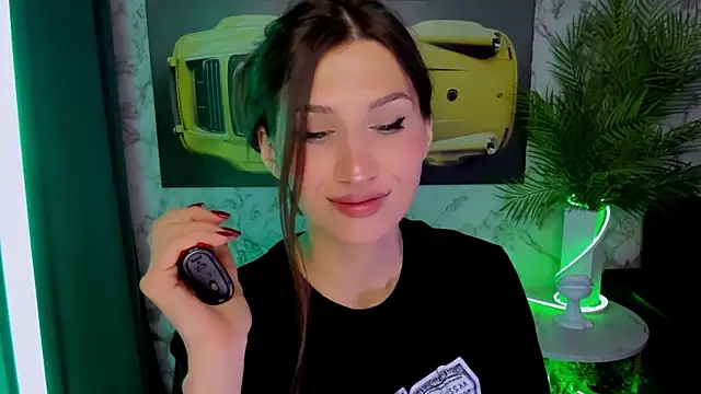 Mollyinyourmind online show from March 31, 2026, 12:01 am