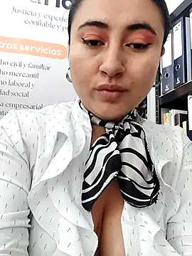 Snapshot of AMATISTA__16 chatting on May 20, 2026, 12:22 pm AMATISTA 16 online show from May 20, 2026, 12:22 pm