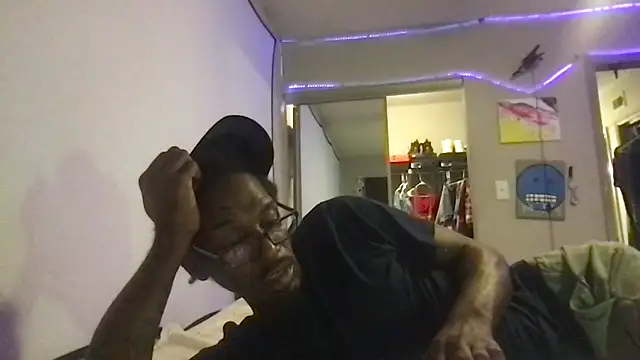 Triggerhappycj100 online show from September 19, 2025, 1:51 am