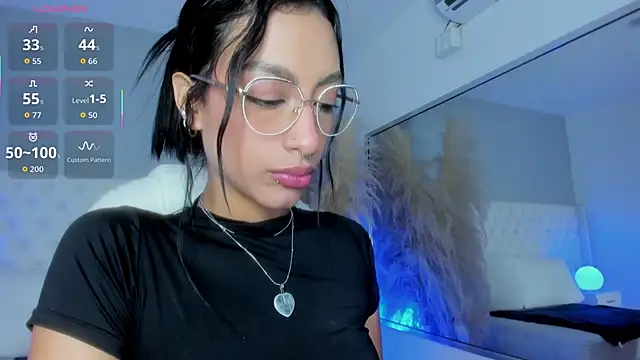 Snapshot of Ebonysweet__ chatting on May 28, 2026, 7:33 pm Ebonysweet online show from May 28, 2026, 7:33 pm