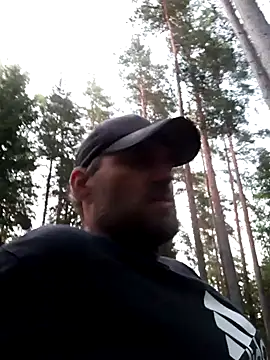 Snapshot of Bamse28 chatting on August 9, 2026, 3:34 am Bamse28 online show from August 9, 2026, 3:34 am