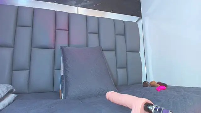 Roxana gomez online show from October 2, 2025, 3:24 am