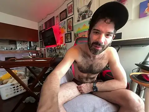 Snapshot of Pupscritch chatting on February 10, 2026, 6:34 pm Pupscritch online show from February 10, 2026, 6:34 pm