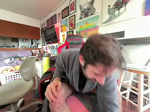 Snapshot of Pupscritch chatting on February 23, 2026, 3:53 pm Pupscritch online show from February 23, 2026, 3:53 pm