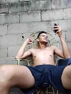 Snapshot of _andytop chatting on November 9, 2025, 12:03 pm andytop online show from November 9, 2025, 12:03 pm