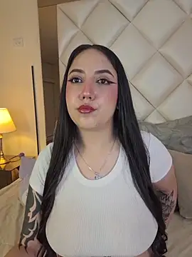 Abby Garciaa online show from October 18, 2025, 8:20 pm