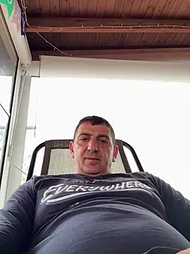 BULLBSX online show from April 1, 2026, 1:34 pm