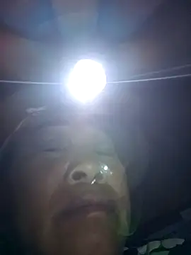 Mamapm20 online show from September 17, 2025, 9:49 pm