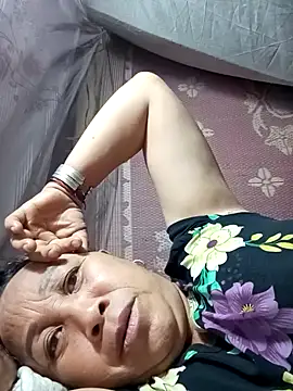 Mamapm20 online show from September 23, 2025, 2:20 pm