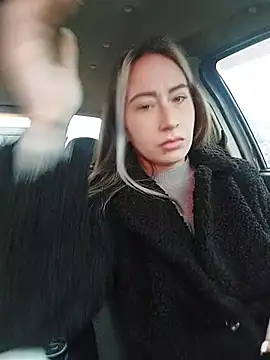 Reina Cummings online show from February 6, 2026, 6:18 am