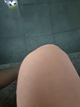 starvingo2002 online show from November 15, 2025, 3:37 am