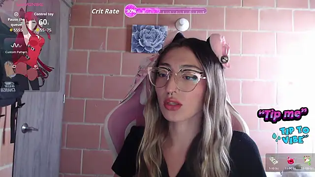 Snapshot of Andrea_camilaaa chatting on February 18, 2026, 7:21 pm Andrea camilaaa online show from February 18, 2026, 7:21 pm