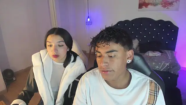 Yiing and yang online show from September 8, 2025, 7:24 pm