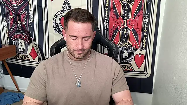 brettmycles28 online show from December 21, 2025, 7:21 pm