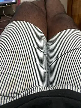 Snapshot of bigDick_000610 chatting on February 17, 2026, 2:24 pm bigDick 000610 online show from February 17, 2026, 2:24 pm