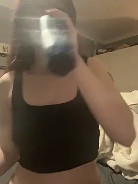 raen001 online show from October 30, 2025, 5:35 pm