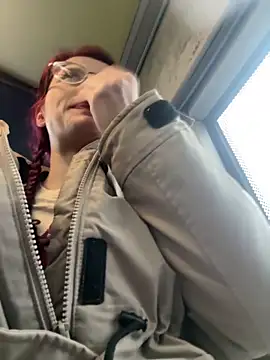 raen001 online show from February 2, 2026, 8:57 am