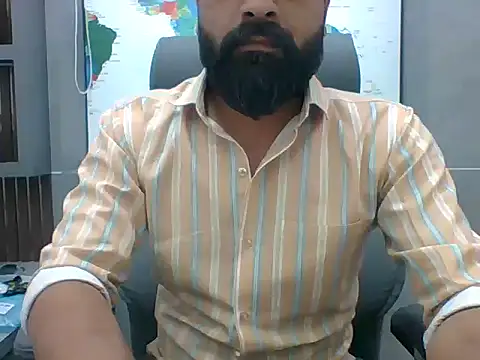 Snapshot of autophile-indian chatting on April 1, 2026, 1:52 pm autophile-indian online show from April 1, 2026, 1:52 pm