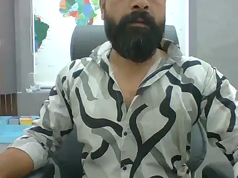 Snapshot of autophile-indian chatting on April 12, 2026, 7:24 am autophile-indian online show from April 12, 2026, 7:24 am