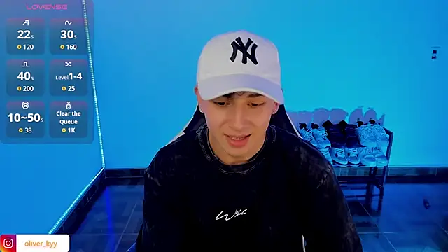 Snapshot of Casper___kyy chatting on September 8, 2025, 11:04 pm Casper kyy online show from September 8, 2025, 11:04 pm