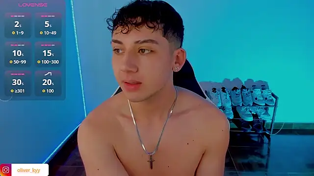 Snapshot of Casper___kyy chatting on September 24, 2025, 4:32 pm Casper kyy online show from September 24, 2025, 4:32 pm