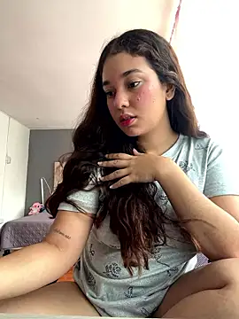 lana rousse01 online show from January 14, 2026, 4:45 pm