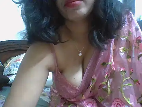 anu-anu2002 online show from September 20, 2025, 3:13 pm