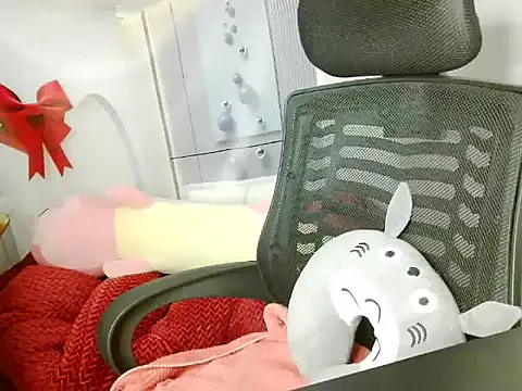 Snapshot of leisure_crime23 chatting on February 9, 2026, 2:21 pm leisure crime23 online show from February 9, 2026, 2:21 pm