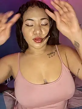 sofiaxxxxkl online show from September 12, 2025, 8:20 pm