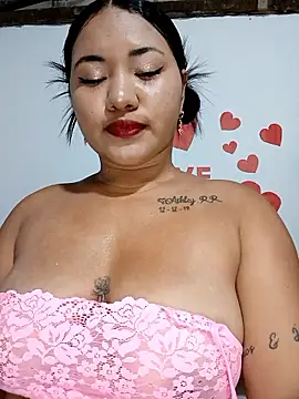 sofiaxxxxkl online show from January 13, 2026, 9:25 am