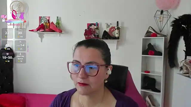 Snapshot of D_Martii chatting on September 16, 2025, 12:28 pm D Martii online show from September 16, 2025, 12:28 pm