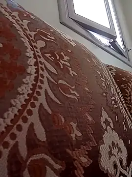 Simita12 online show from April 1, 2026, 11:44 am