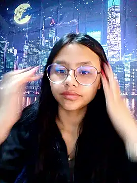 SofieLove 01 online show from February 28, 2026, 8:04 am