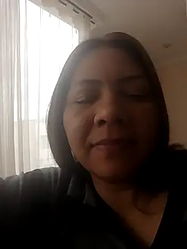 hiilarybrown online show from February 17, 2026, 5:19 pm