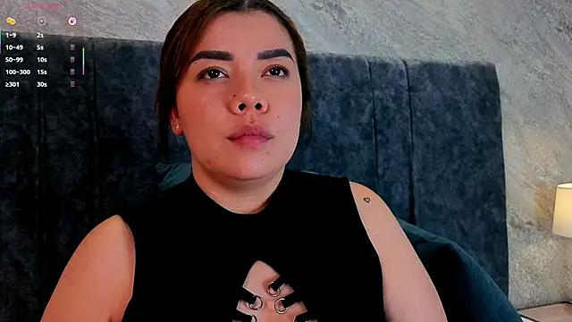 leilapons online show from April 5, 2026, 6:49 pm