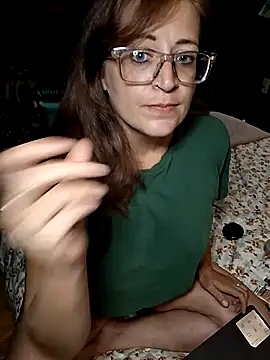 goddessdelphia online show from April 8, 2026, 6:19 pm