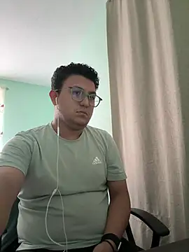 Snapshot of JaviSala chatting on July 9, 2026, 6:45 pm JaviSala online show from July 9, 2026, 6:45 pm