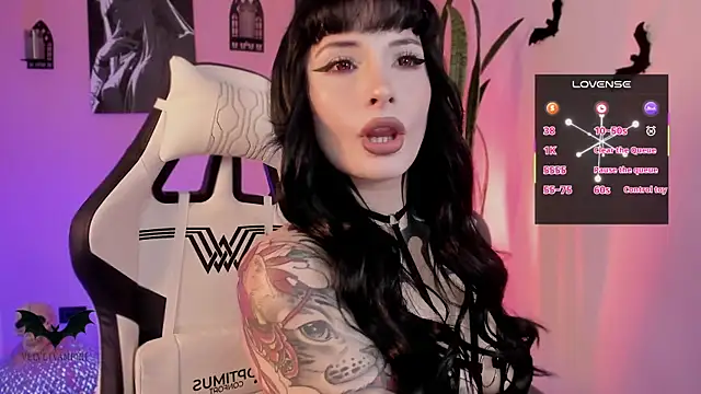 VelvetVampiree online show from March 11, 2026, 12:27 am