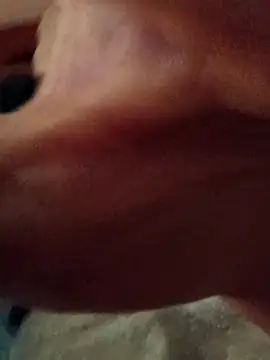 Snapshot of alexpo27 chatting on February 6, 2026, 5:01 am alexpo27 online show from February 6, 2026, 5:01 am