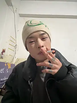 junjun1189 online show from March 4, 2026, 11:33 pm